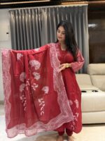 Dupatta pant set in pure cotton - Image 2