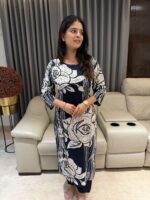 Kurta Pant Set - Image 5